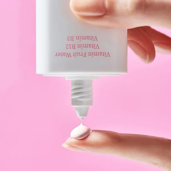 VITA TONE UP SUN CREAM SPF50+ PA++++ 50ml - Image 4